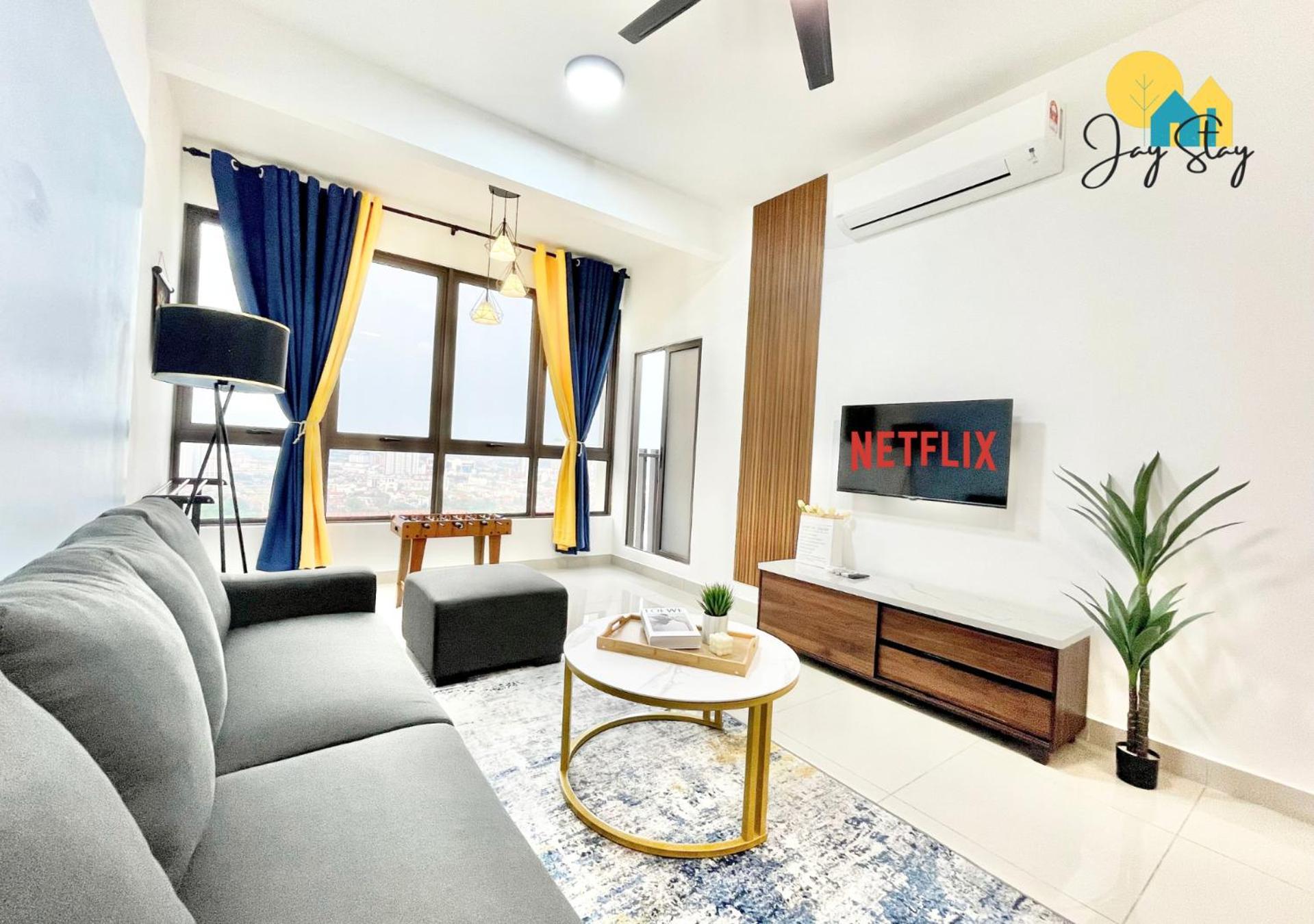 Bali I Luxury 2br I 6-10pax I Jonker St I Water Park I Centre By Jay Malacca