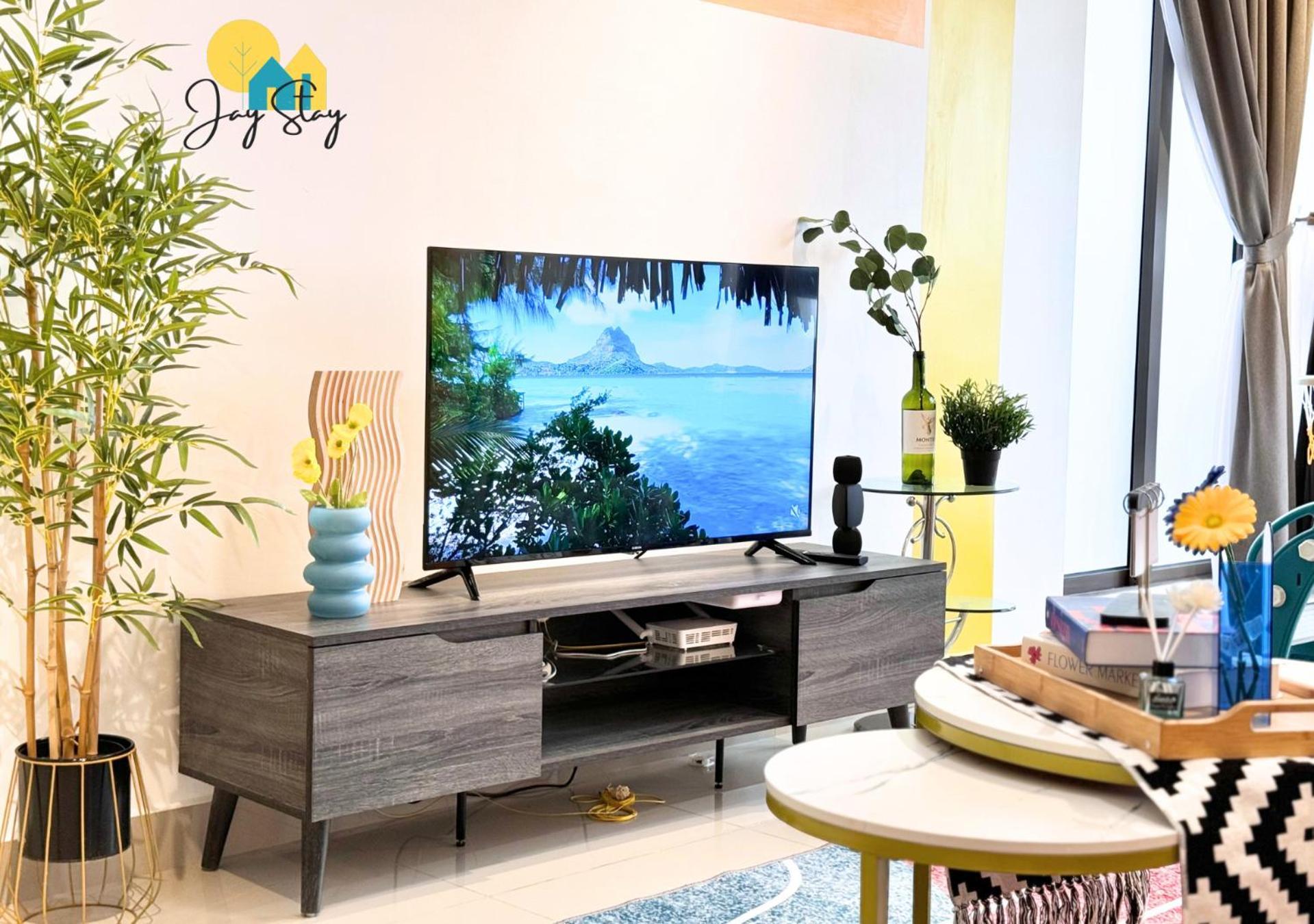 Bali I Luxury 2br I 6-10pax I Jonker St I Water Park I Centre By Jay Malacca