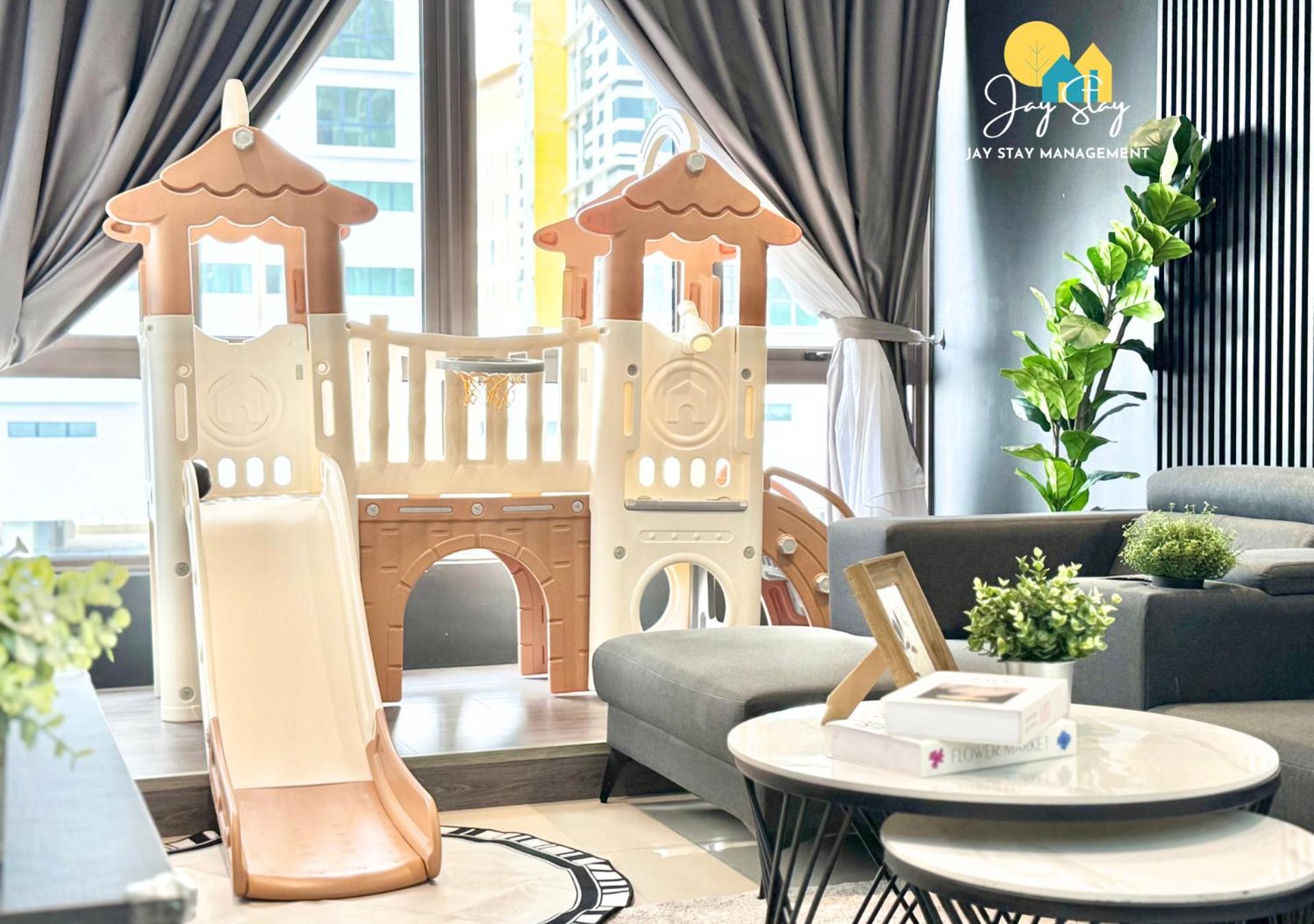 Bali I Luxury 2br I 6-10pax I Jonker St I Water Park I Centre By Jay Apartment Malacca